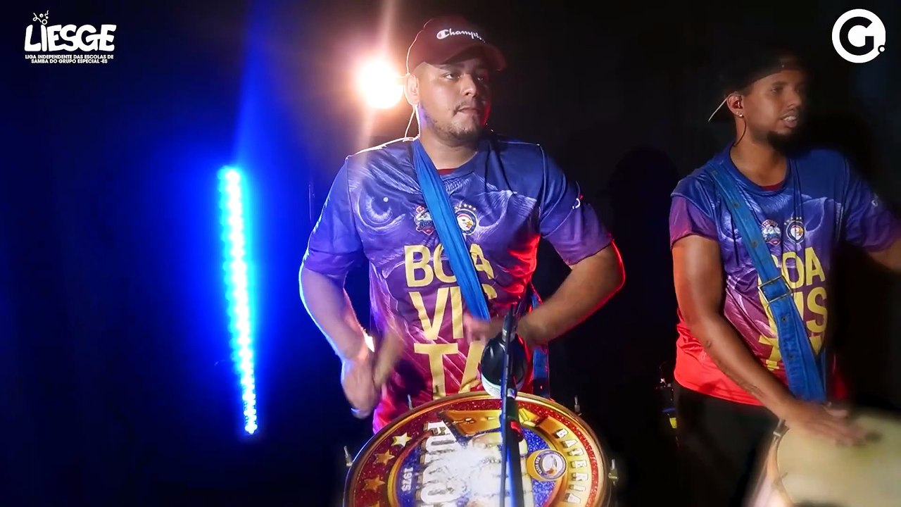 Independente de Boa Vista com o enredo: "Humor Tanto Riso Oh Quanta Alegria... No Tom da Canção a Boa Vista Contagia!".