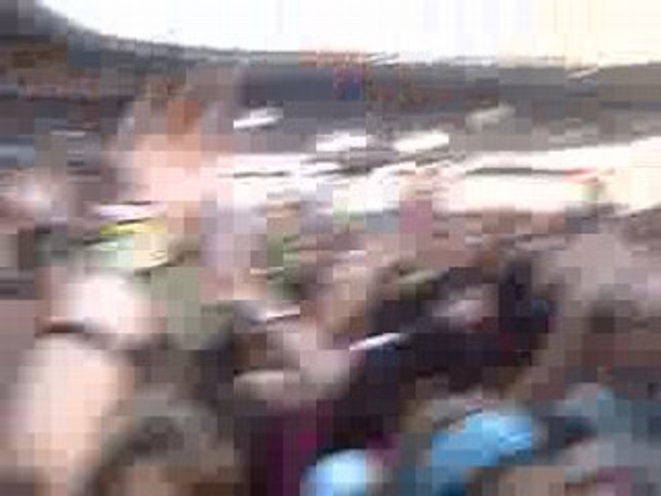 On demande Tokio Hotel !