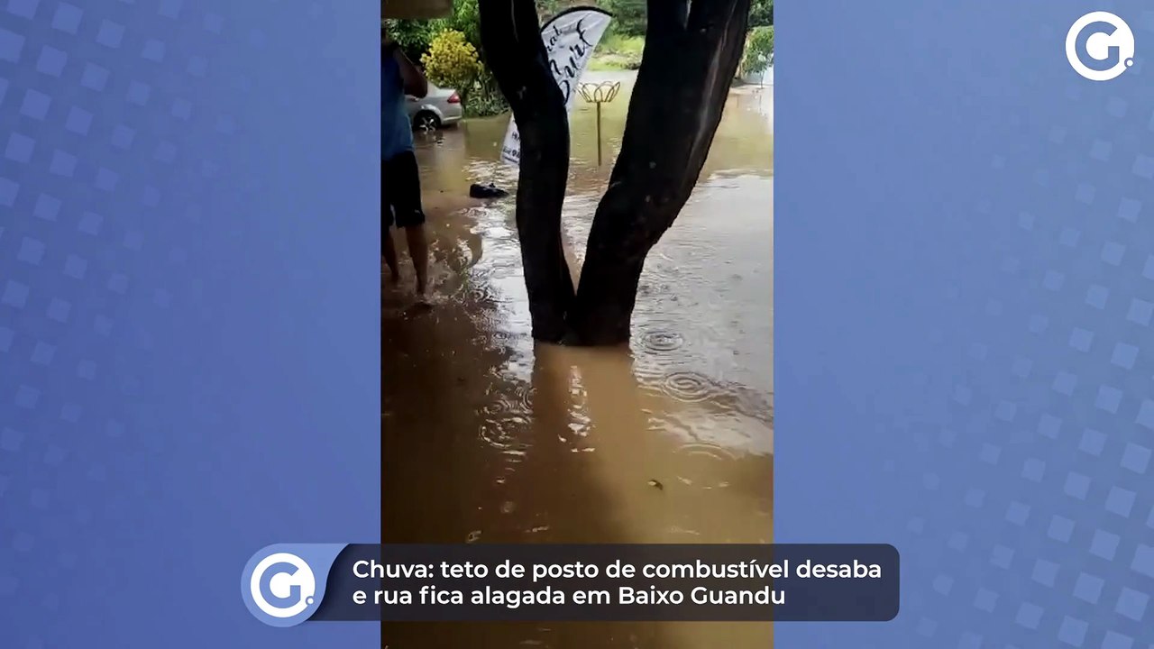 Chuva: teto de posto de combustível desaba e rua fica alagada em Baixo Guandu