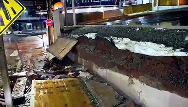 Chuva derruba muro em Cachoeiro de Itapemirim