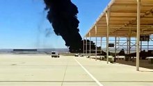 Un bombardero B-52 se estrelló tras despegar en California y provocó una gran explosión