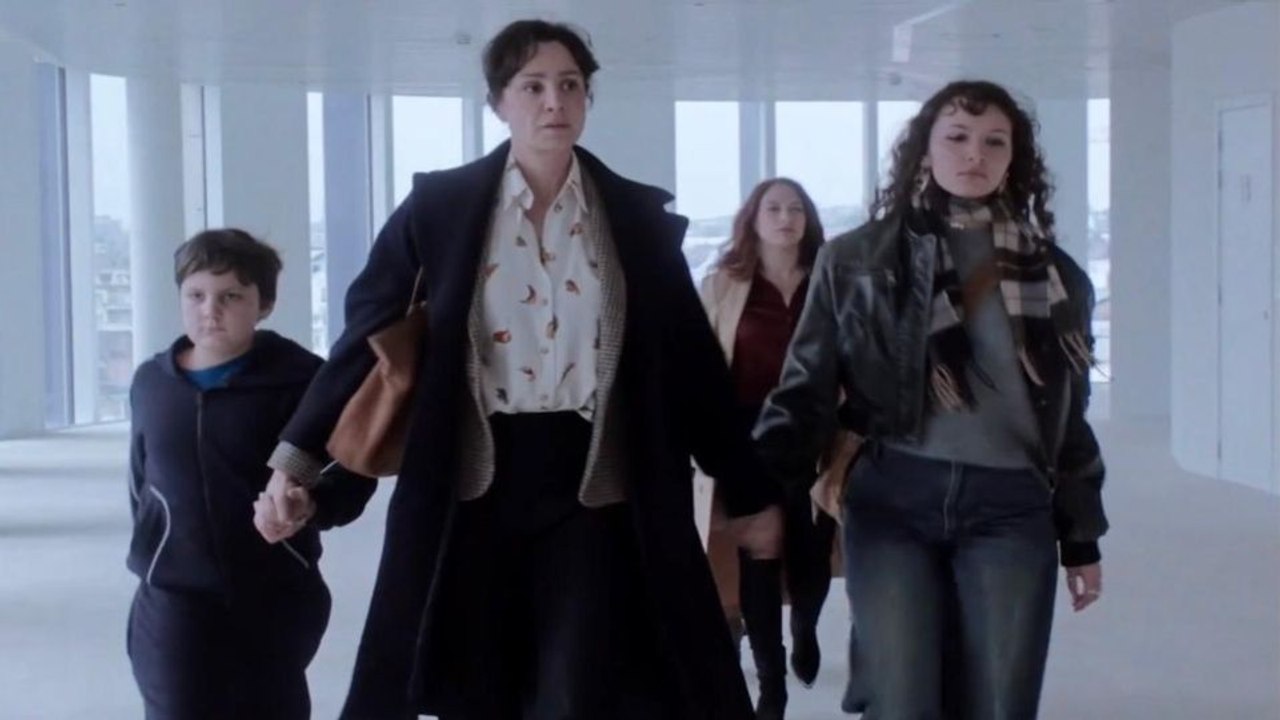 Nós Acreditamos em Vocês Trailer Original