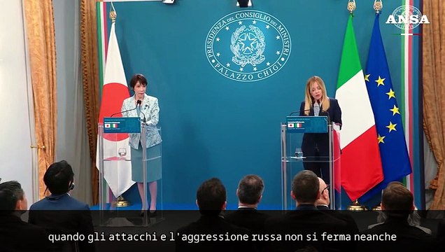 Meloni: “Inaccettabile aggressione russa, sostegno a Kiev sarà centrale al G7”