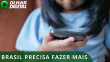 O mundo começa a banir redes para adolescentes; e o Brasil?