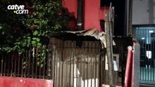 Fiação é arrancada por caminhões e poste cai em avenida de Toledo