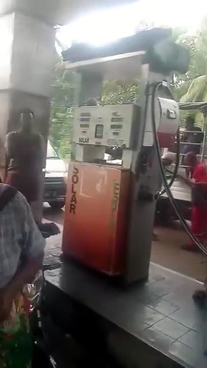 BBM untuk Kerja Tak Dilayani, Motor Tangki Besar Diduga Dilayani: Ada Apa di SPBU Webriamata?