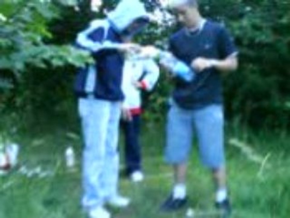 acide+alu=gros petard  dingue sefyu booba