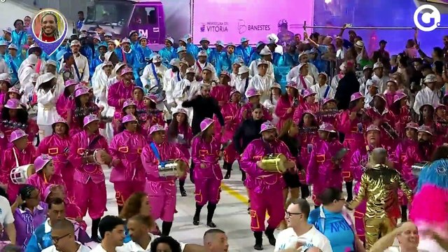 Músico desfila em 7 escolas seguidas no Carnaval de Vitória 2024