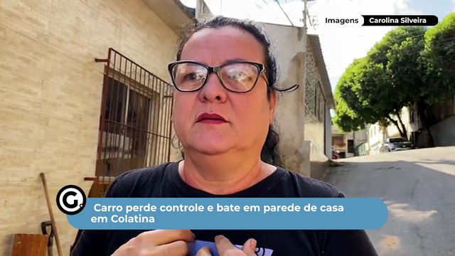 Carro perde controle e bate em parede de Casa em Colatina