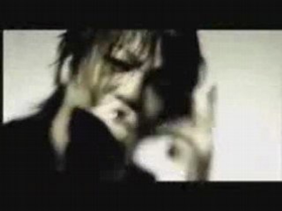 GLAY - VERB [PV]