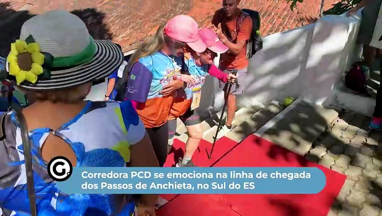 Corredora PCD se emociona na linha de chegada dos Passos de Anchieta, no Sul do ES