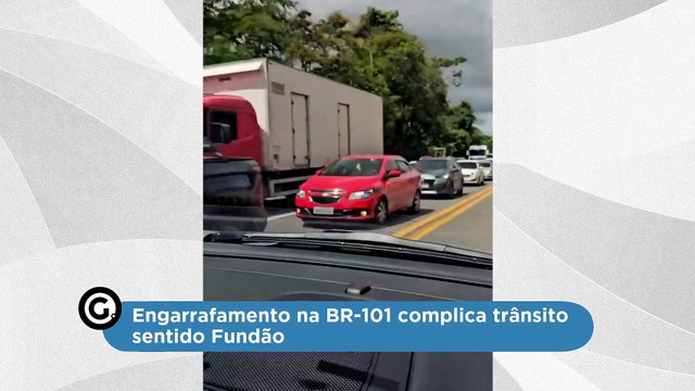Engarrafamento na BR-101 complica trânsito sentido Fundão