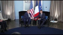 G7 Evian, la stretta di mano Macron-Trump: "A Hormuz niente pedaggi"