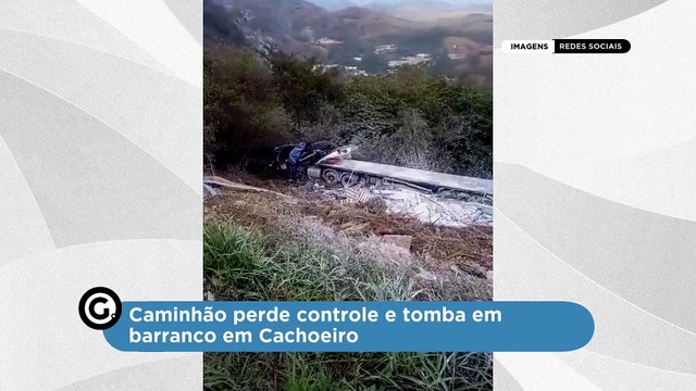 Caminhão perde controle e tomba em barranco em Cachoeiro