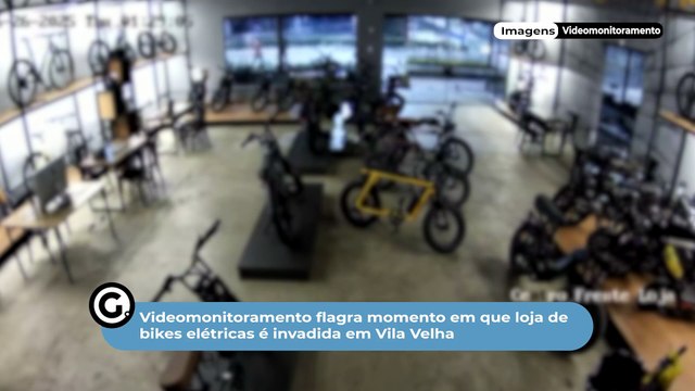 Videomonitoramento flagra momento em que loja de bikes elétricas é invadida em Vila Velha