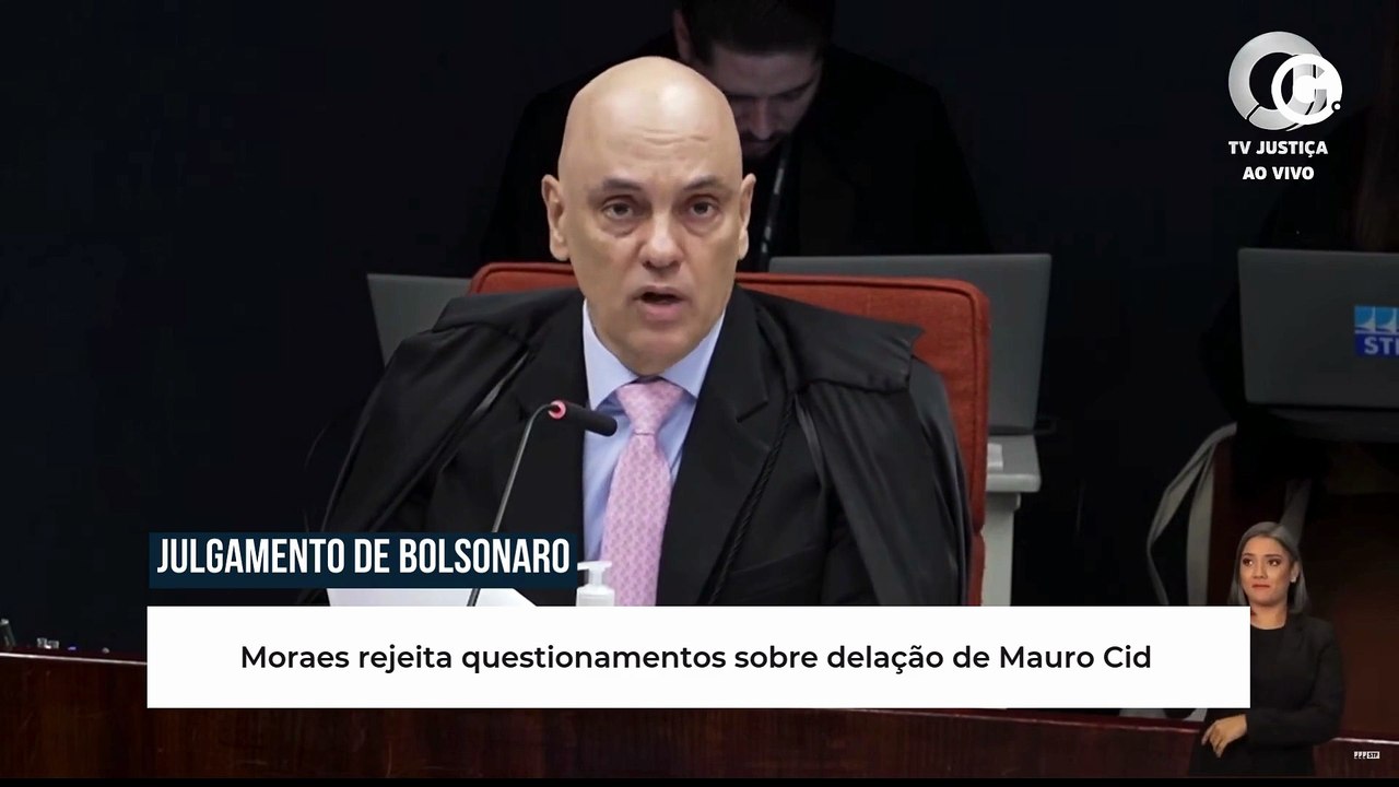 Moraes rejeita questionamentos sobre delação de Mauro Cid