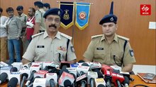 कोई ठकठकाए कार के ग्लास तो मत खोलना विंडो, नहीं तो लुट जाएगा महंगा मोबाइल फोन