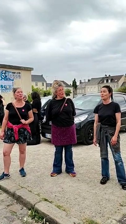 Affaire Lyhanna : L'Hymne des femmes chantée à Nogent-le-Rotrou