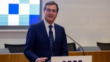Garamendi cree que las empresas no deberían pagar las bajas mientras el Gobierno no luche contra el absentismo: "Arréglenlo"