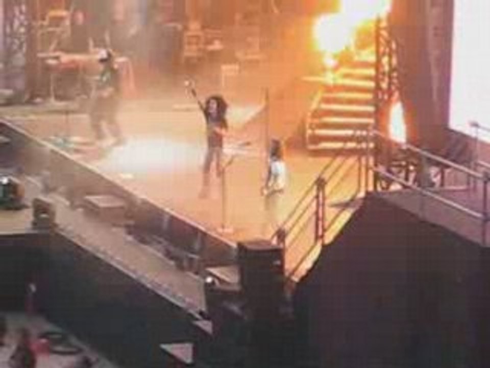 21.06.08 Tokio Hotel au Pdp