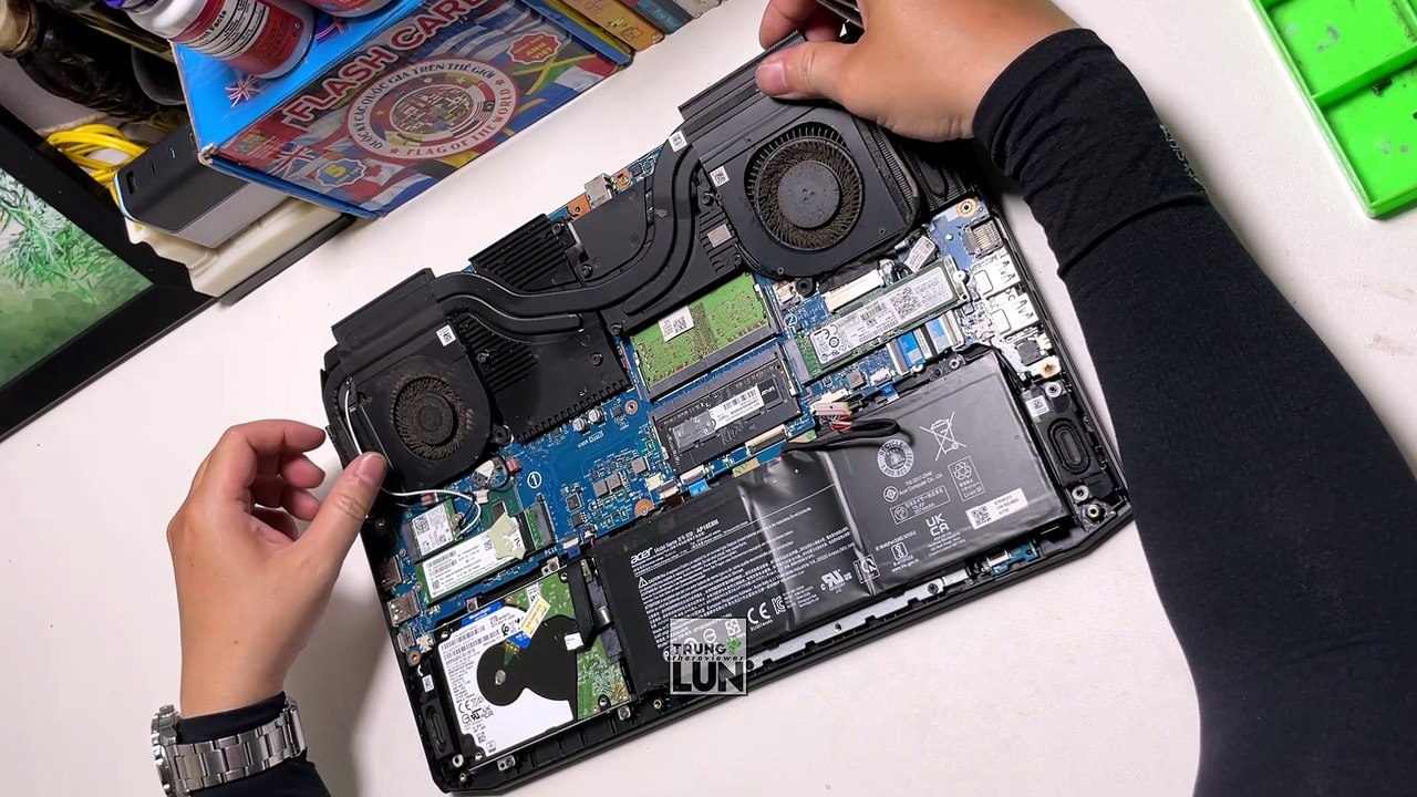 Acer Nitro 5 AN515-57 Grizzly Kronaut YT