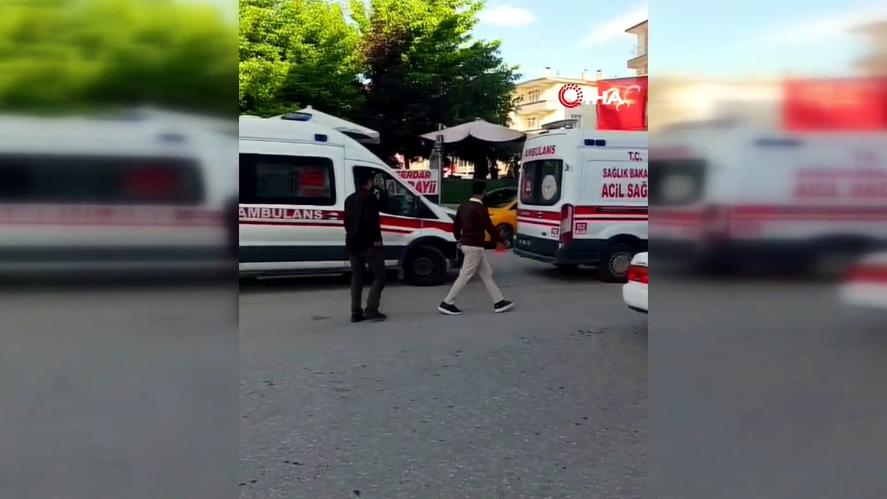 Van'da silahlı ve bıçaklı kavga: 5 yaralı