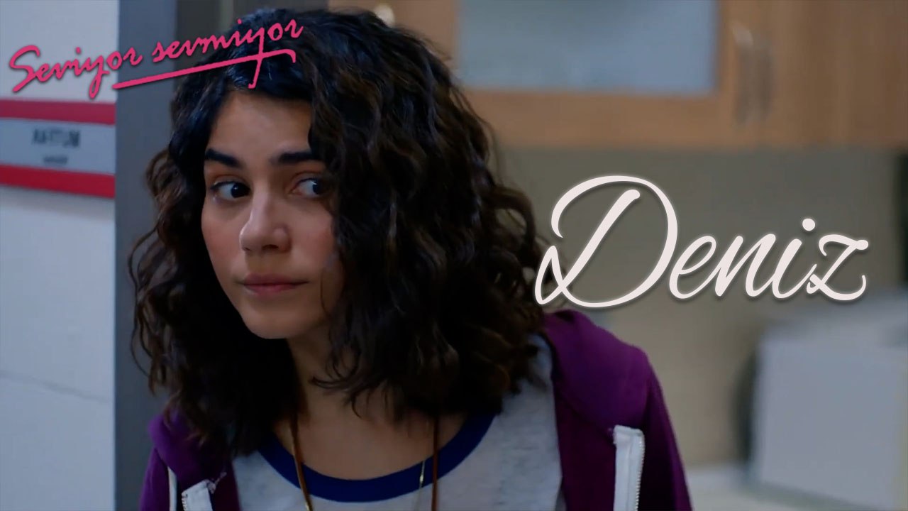 Deniz Sahneleri - Seviyor Sevmiyor