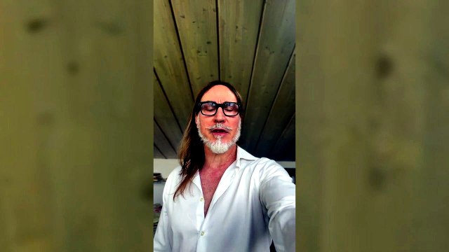 Manuel Agnelli: Mi sono infortunato, gli Afterhours non saranno a Firenze sabato