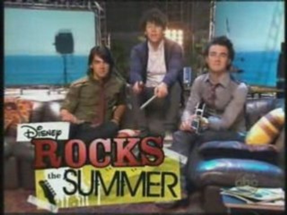 Jonas Brothers Summer Rocks