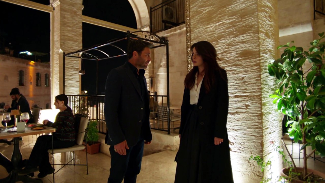 Uzak Sehir S01E12 VOYO