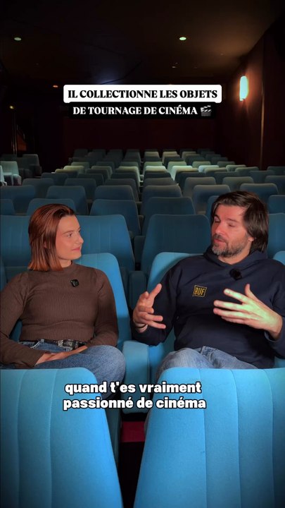 Marc-Antoine est collectionneur d’objets de tournage de cinéma depuis 15 ans et nous explique ce que sont les « props » 🎬#instacinefr #onregardequoi #props #propscollection #cinema