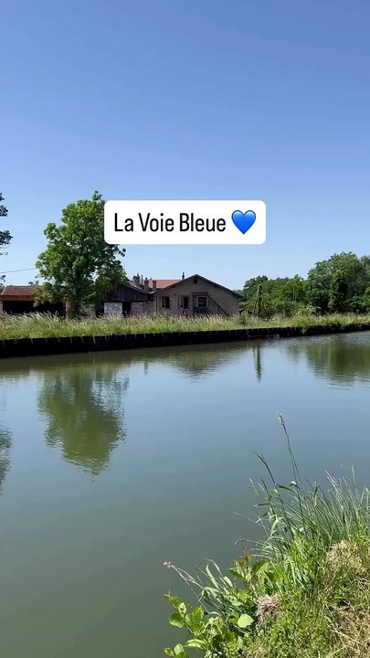 La Voie Bleue à Charmes dans les Vosges.mp4