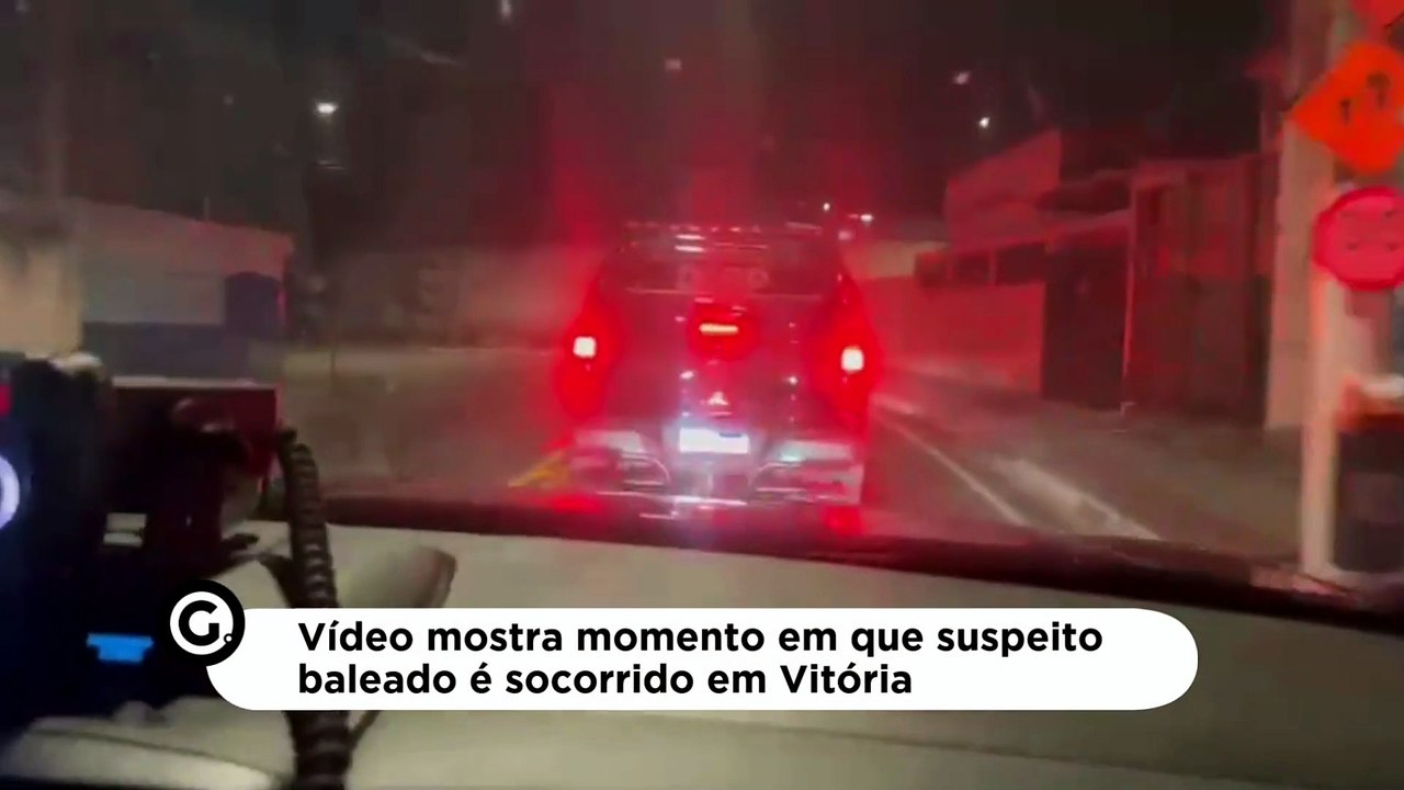 Vídeo mostra momento em que suspeito baleado é socorrido em Vitória