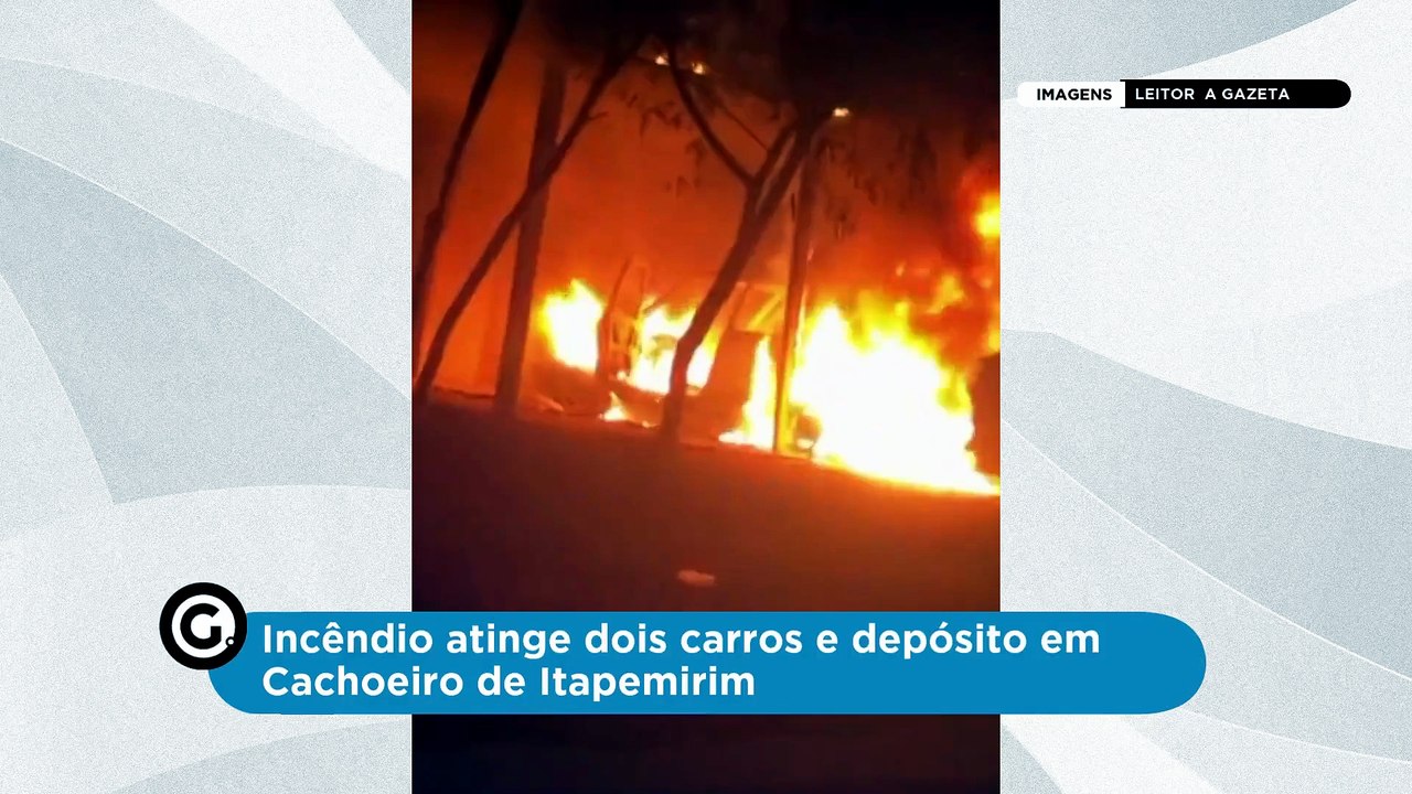 Incêndio atinge dois carros e depósito em Cacho...