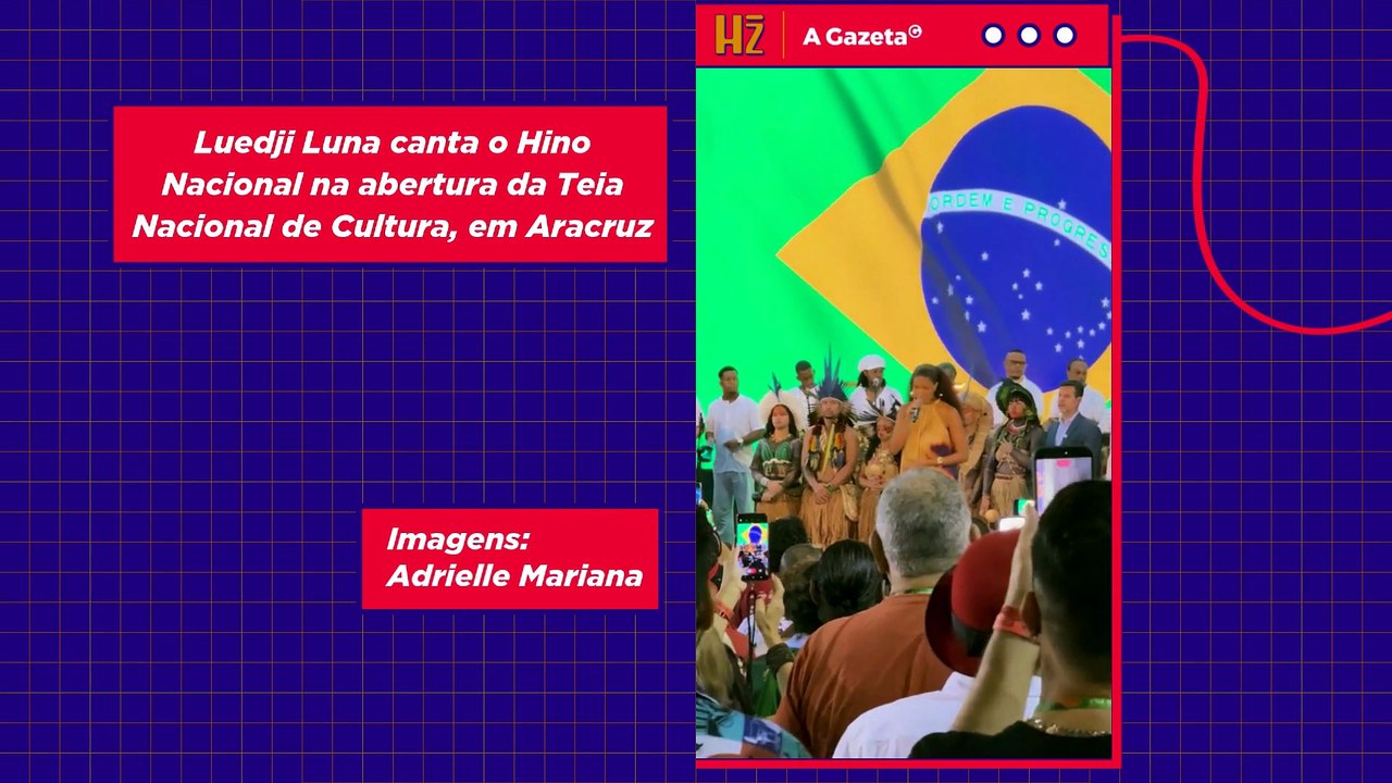Luedji Luna canta o Hino Nacional na abertura da Teia Nacional de Cultura, em Aracruz