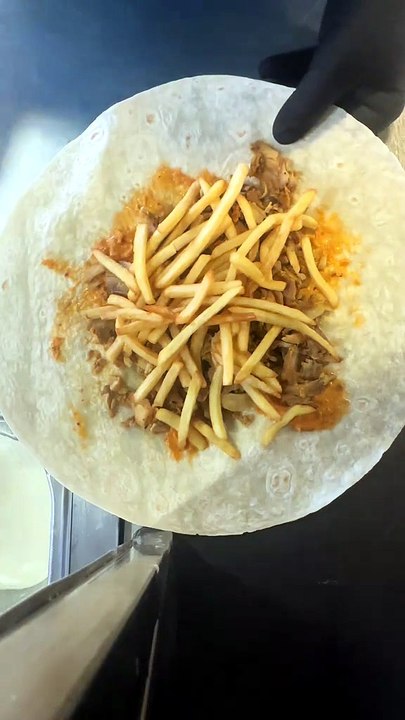French Tacos Viande Kebab & Frites & Sauce Gruyère #BR3 #Tacos #Food #Foodies #Foodlover