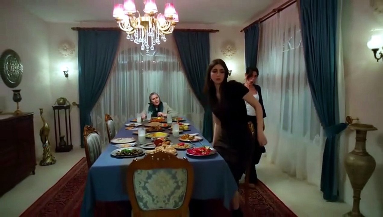 مسلسل المدينة البعيدة مدبلج - Episode 299