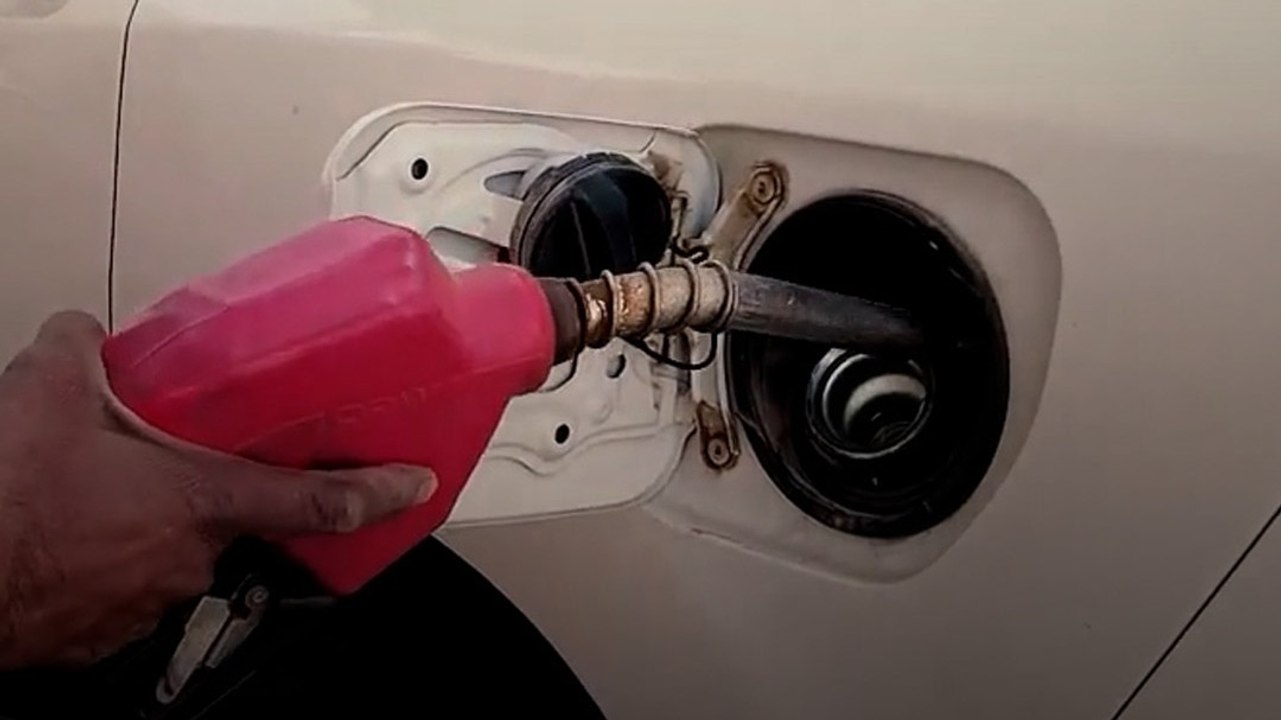 E100 Fuel क्या है? ये कैसे बदलेगा भविष्य का सफर