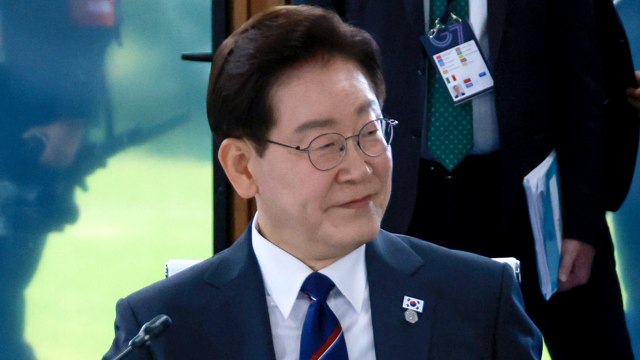 이 대통령, G7 공식만찬 참석...트럼프 옆자리서 관심사 논의 / YTN