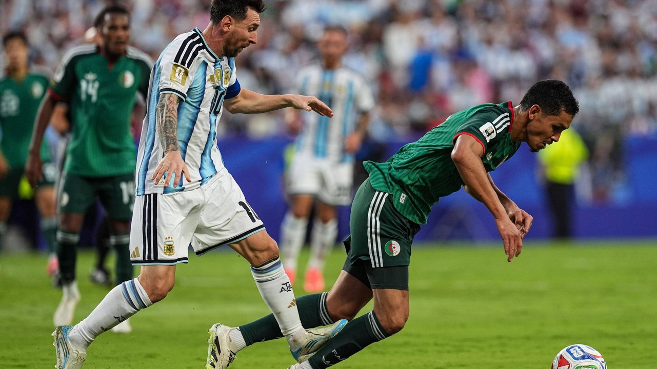 Damit fing alles an: Hätte Messi hier Rot sehen müssen?
