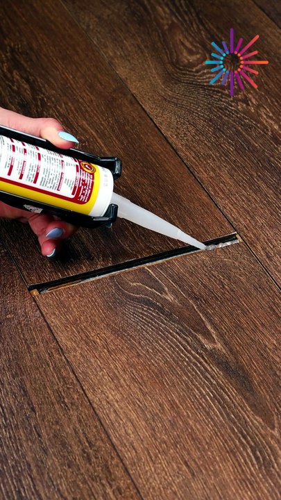 Easy fix for space between hardwood flooring! 🙌💯