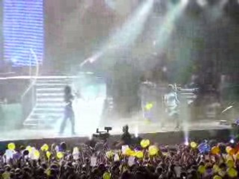 TOKIO HOTEL -PARC DES PRINCES - ICH BIN DA