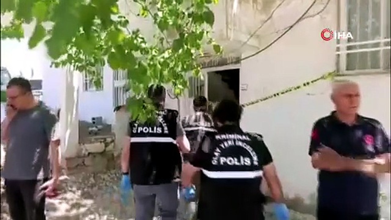 Van'da görev yapan polis evde ölü bulundu