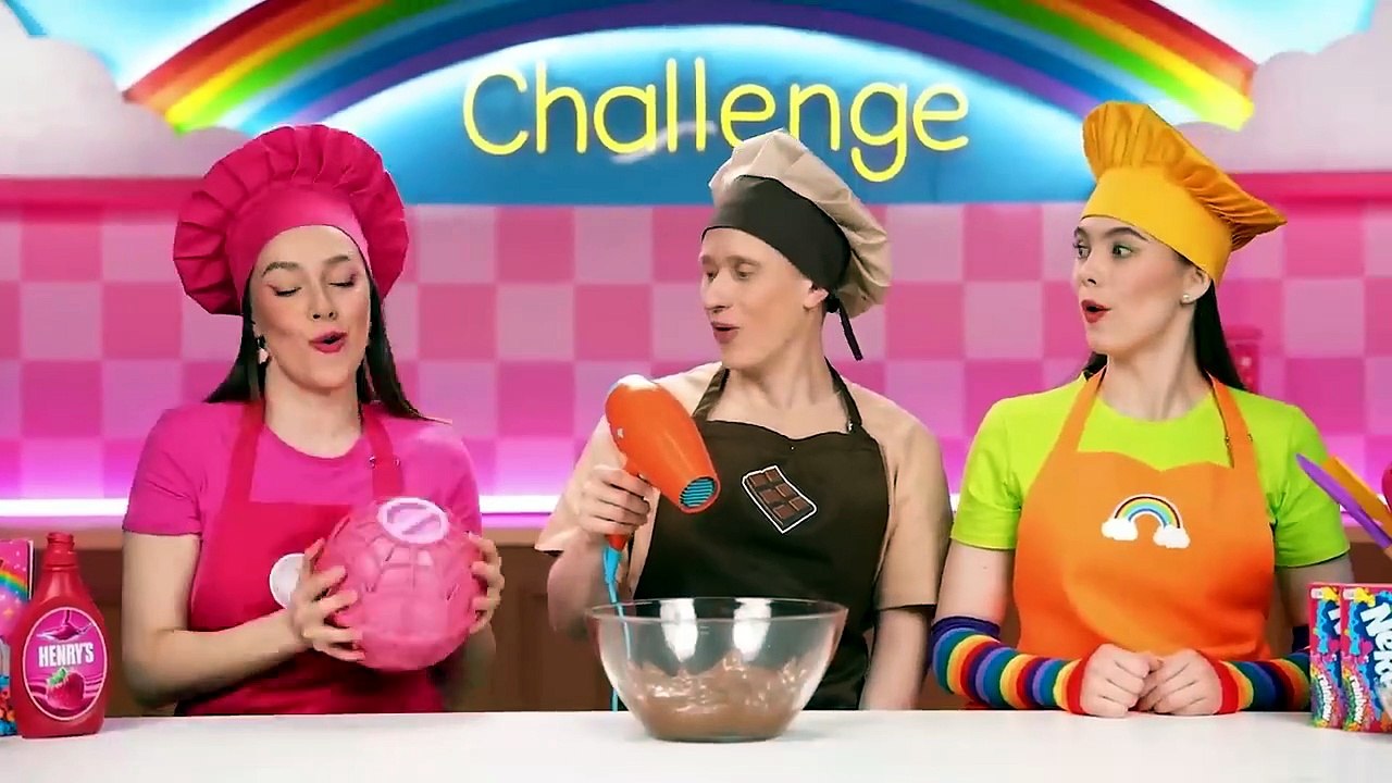 Rainbow VS Chocolate VS Pink Color Cooking Challenge by Multi DO Challenge