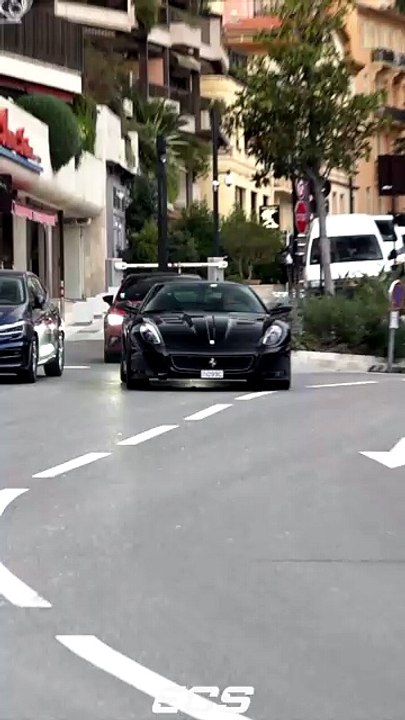 Still one of the best sounding cars! 🔊