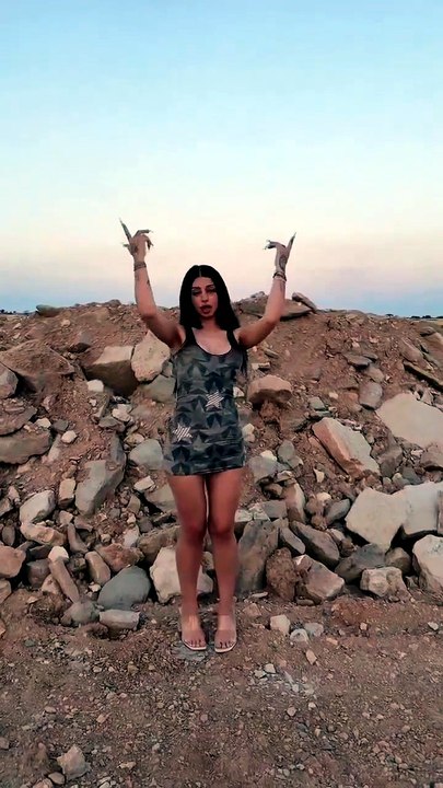 Rapçi Alizade yeni albümünü duyurdu:  “Çiğnerim yutarım kilo alırım big buttttt