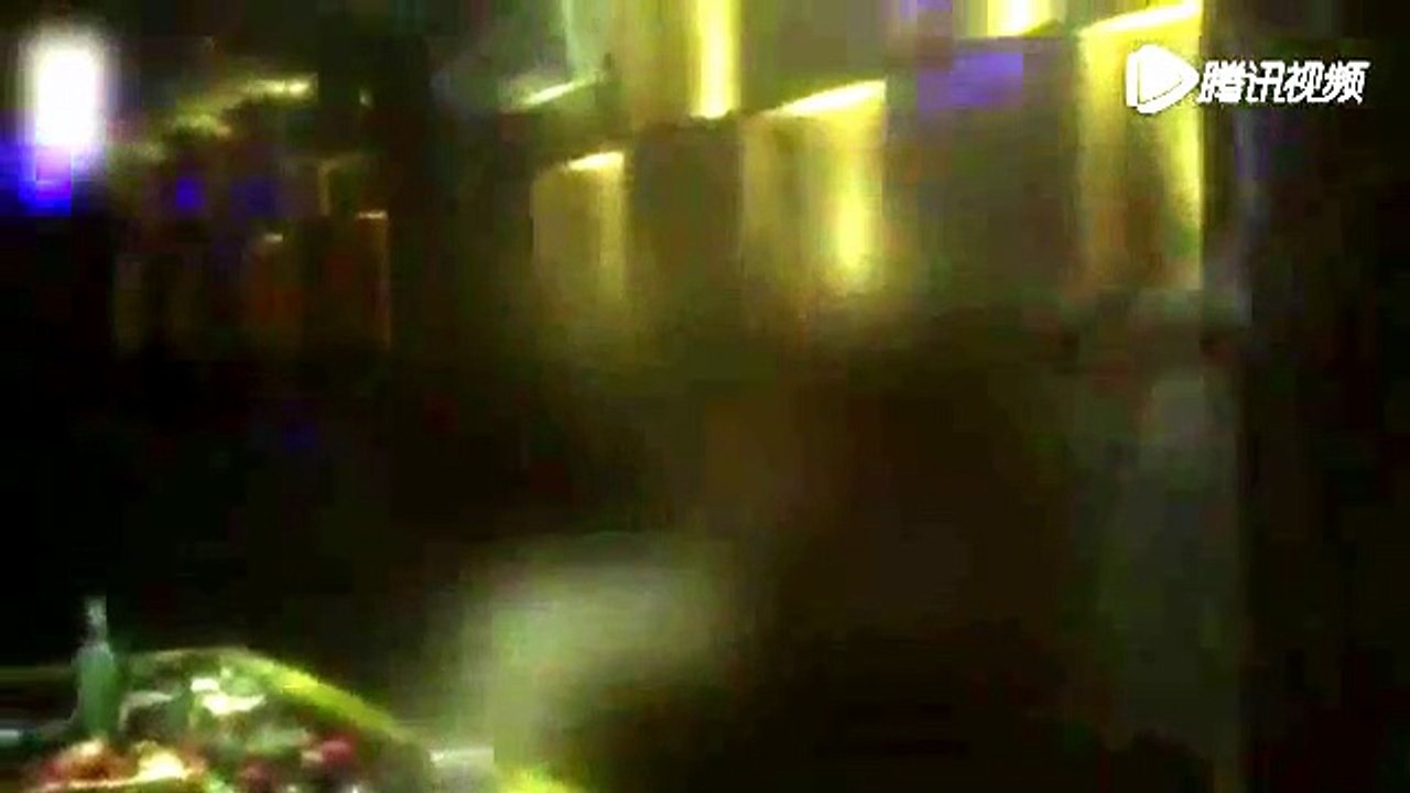 中学领导KTV与女子不雅视频传出 被降级降薪