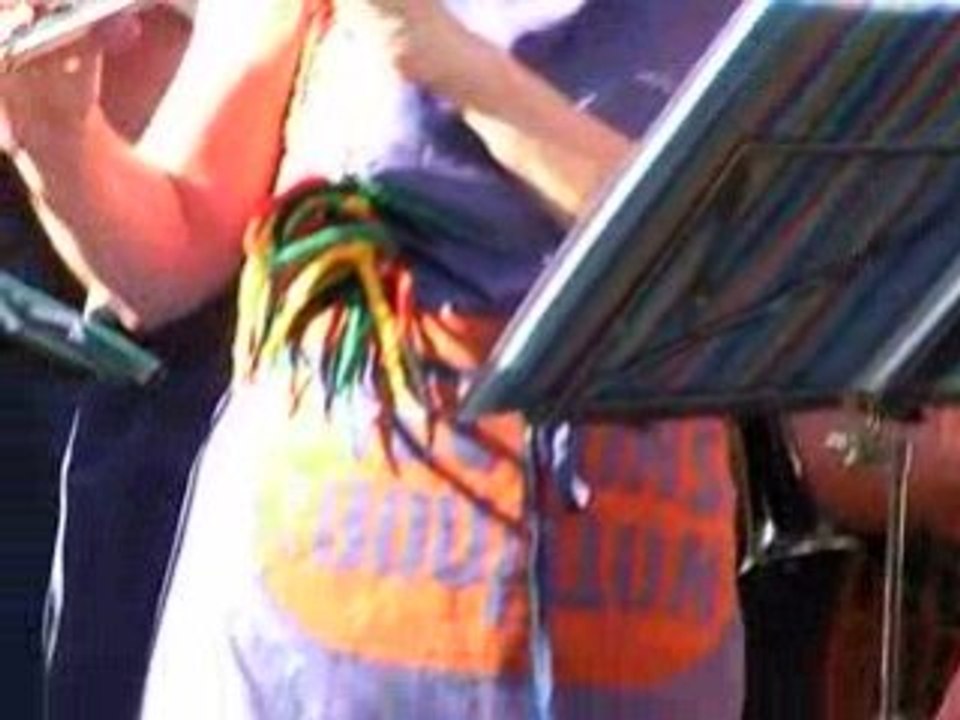 Orchestre des Rue des Abbesses de Montmarte By Hoang Van