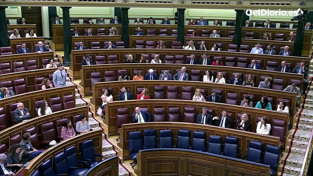 Gabriel Rufián, a PP y Vox: "¿La moción de censura para cuándo? ¿Les faltan agallas?"