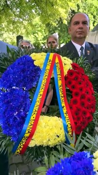 Astăzi toți parlamentarii Partidului S.O.S. România și Președinții Organizațiilor Județene l-am comemorat pe Mihai Eminescu, poetul, jurnalistul și omul politic naționalist, părintele naționalismului modern românesc!
